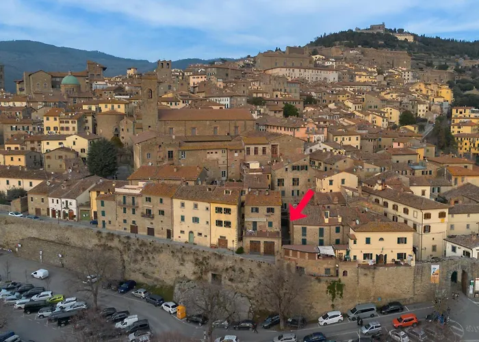 La Casa Sul Vicolo Centro Storico * كورتونا